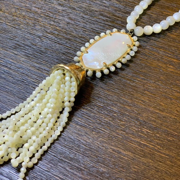 Kendra Scott Jewelry - Kendra Scott Tatiana Mother of Pearl Necklace